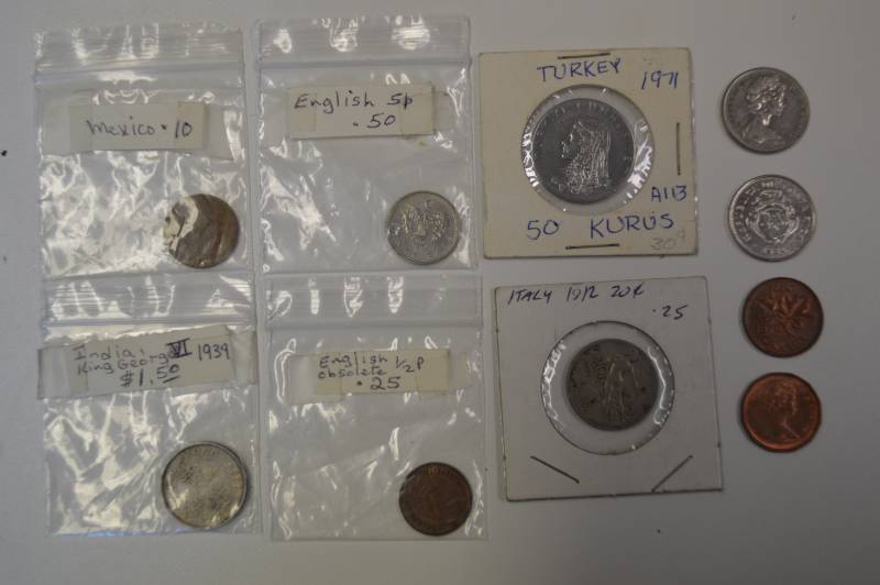 lot 3157 image: lot of foreign coins