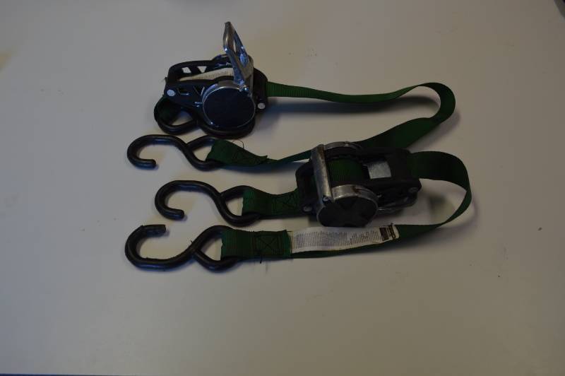lot 3186 image: 2 rachet straps