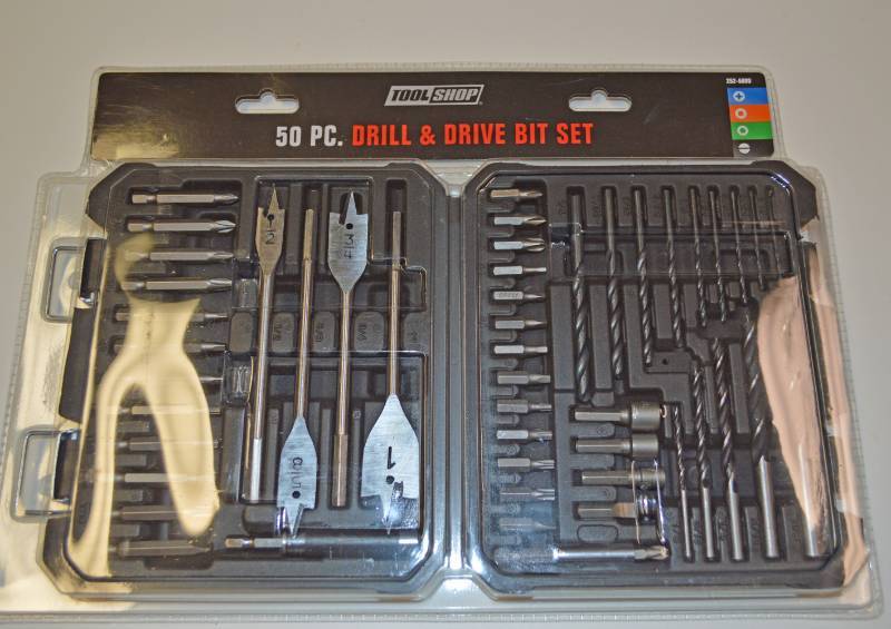 lot 3207 image: Fifty Piece Drill and Drive Bit Set - New in Package