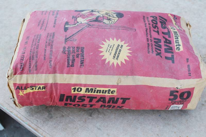 lot 3046 image: Instant Post Mix- 50 pound bag