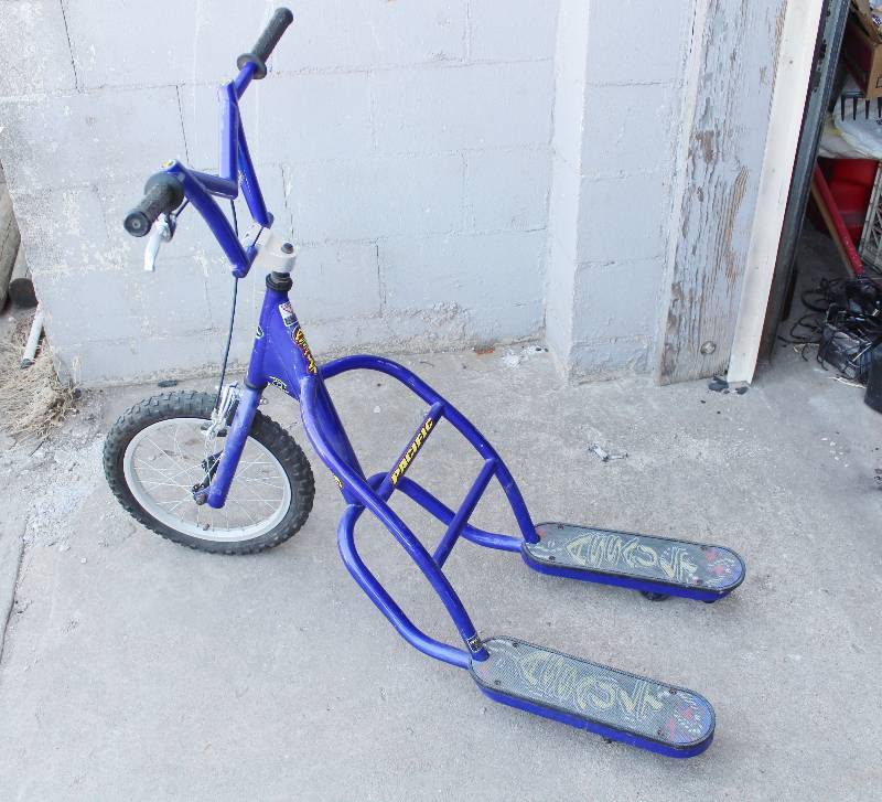 lot 3053 image: Pacific Scooter- Cool