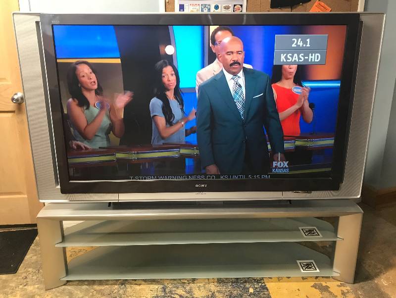 lot 9998 image: Huge SONY LCD HDTV 60 with S-Mater Digital Amplifier & Sony TV Stand SU-GW12  WATCH VIDEO 