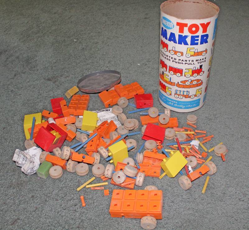 lot 8511 image: Tinker Toy Brand Toy Maker