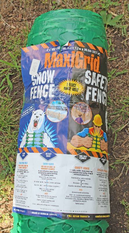 lot 8876 image: Combination Snow Fence - Safety Fence - 4 by 100