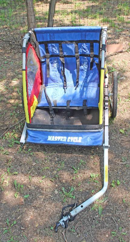 lot 8899 image: Master Cycle Wagon