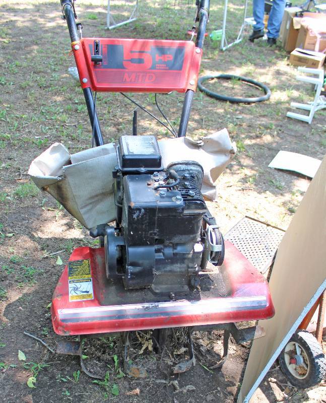 lot 8910 image: Roto Tiller - Untested