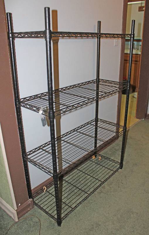 lot 8517 image: Black Metro Shelf