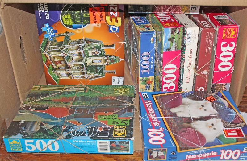 lot 8534 image: Lot of Assorted Puzzles