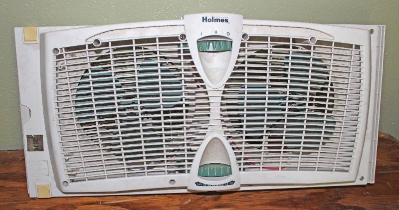 lot 8548 image: Holmes Window Fan