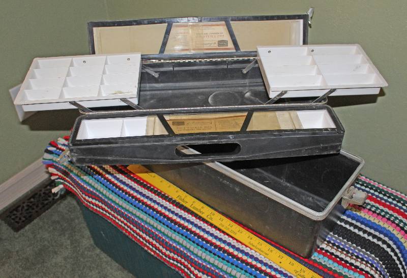 lot 8579 image: Sears Ted Williams - 2 in 1 Fishing Tackle Box - WOW