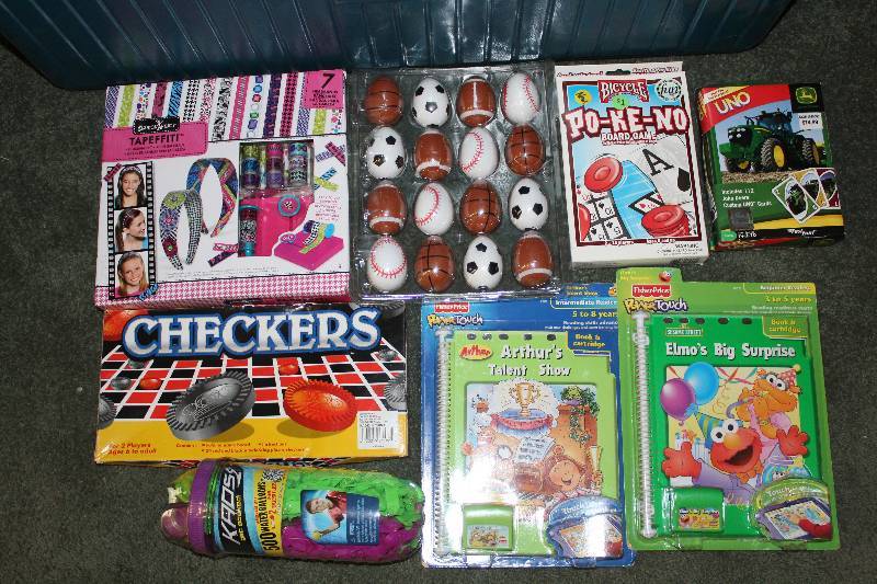 lot 8590 image: Lot of Toys and Games - Most unopened