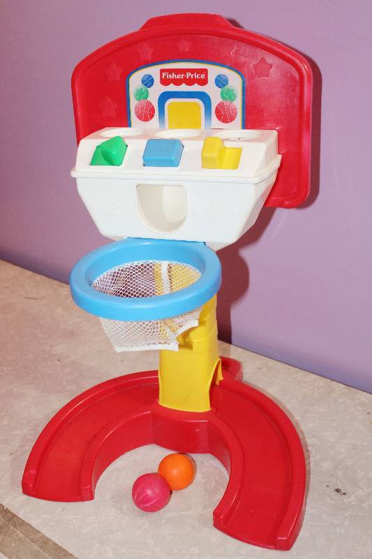 lot 8637 image: Fisher Price Toddler Basketball Goal - Fun