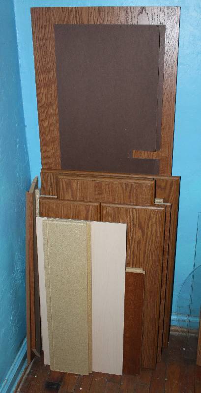 lot 8708 image: Lot of Misc Pieces for Entertainment Center - no hardware - Interesting Lot