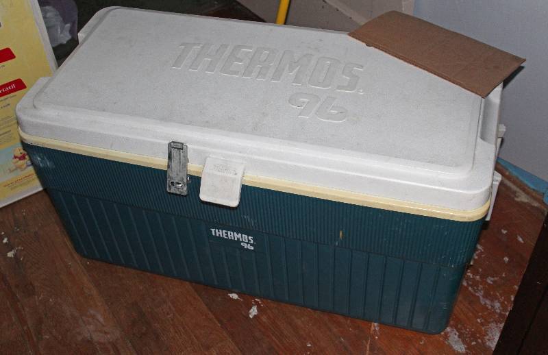 lot 8672 image: Thermos Brand 96 Quart - Cooler - Ice Chest w- padlock strap Protect your beer at the next family reunion