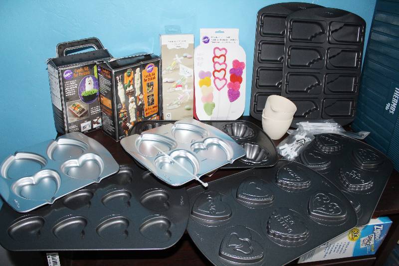 lot 8675 image: Lot of 8 Watkins Candy Molds and Other Candy Making Supplies