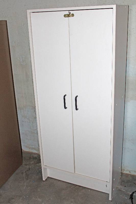 lot 8699 image: White 2-Door Storage Utility Cabinet