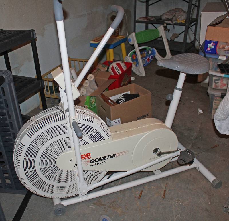 lot 8704 image: Exercise Bike - Ergometer