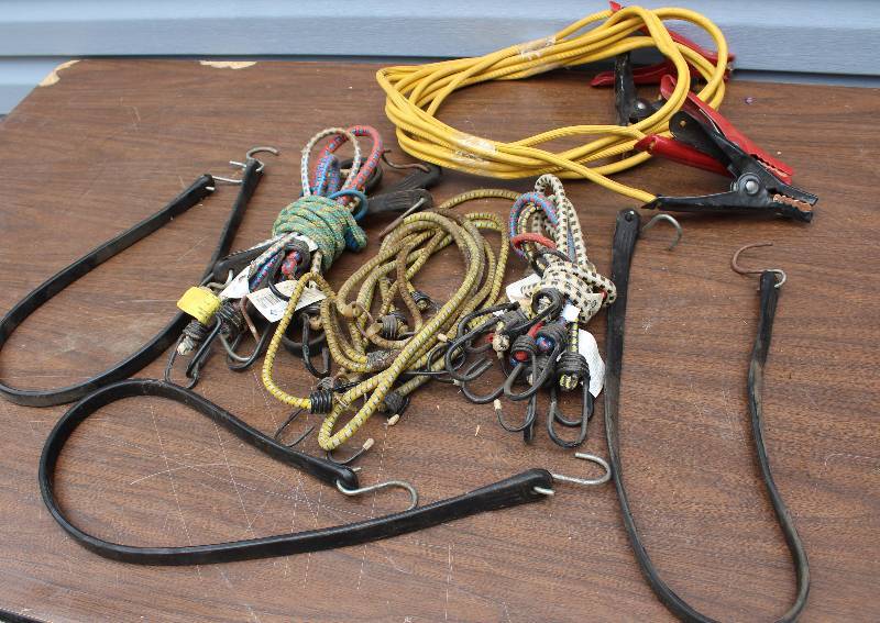 lot 8721 image: Set of Jumper Cables, Rubber Straps, and Bungee Chords