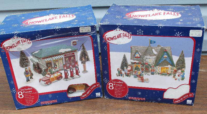 lot 8740 image: Snowflake Falls Village Christmas Decor