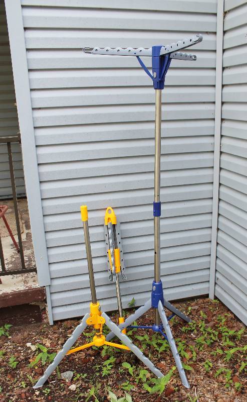 lot 8748 image: 2 Fold Up Drying Racks
