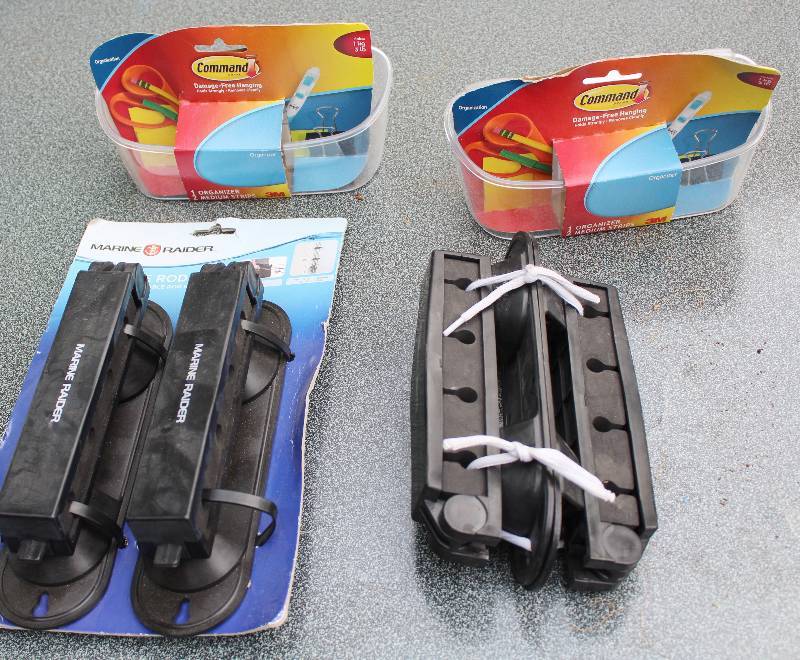 lot 8750 image: Portable Rod Racks and Command Brand Organizers