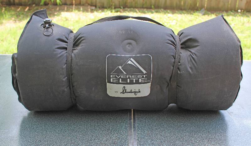 lot 8785 image: Everest Elite Cushion Pad For Camping