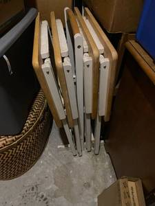lot 85 image: 5 piece tv tray set