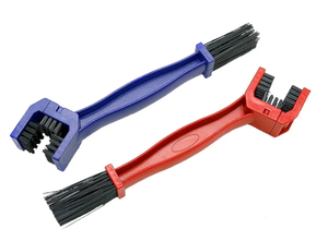 lot 7429362 image: Bike or Motorcycle Chain Washer, Cleaning Brush 2 Pcs (Color, Blue and Red)