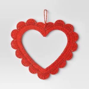 lot 10 image: Artificial Woven Heart Wreath Red - Threshold��