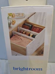 lot 98 image: Brightroom Plastic Drawer Dividers White. Expands from 15.2 to 21.1 Set of 2