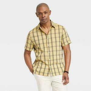 lot 104 image: Men s Casual Fit Short Sleeve Button-Down Shirt - Goodfellow & Co�� Yellow M