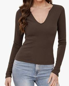 lot 56293 image: Womens V-Neck Ribbed Long Sleeve Top Womens S