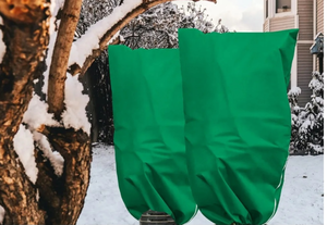 lot 56409 image: 2 PCS Plant Covers Freeze Protection, 2.8 oz 47.2 x 70.8  Reusable Winter Plant Covers for Outdoor Garden with Zipper Drawstring, Frost Blankets Shrubs Cover for Frost Cold Pest Protection