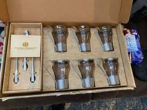 lot 320 image: Collectors Vintage soda glasses with spoons- NEW