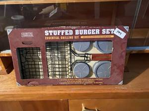 lot 197 image: Stuffed burger set- New