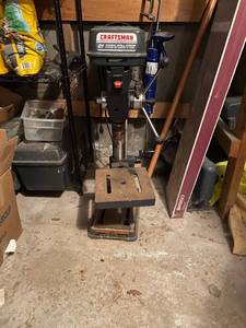 lot 211 image: Craftsman Telescopic Drill Press