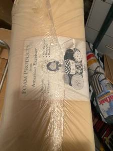 lot 229 image: Roll of foam for crafts and upholstery