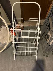 lot 261 image: Collapsible Grocery and Laundry Utility Cart