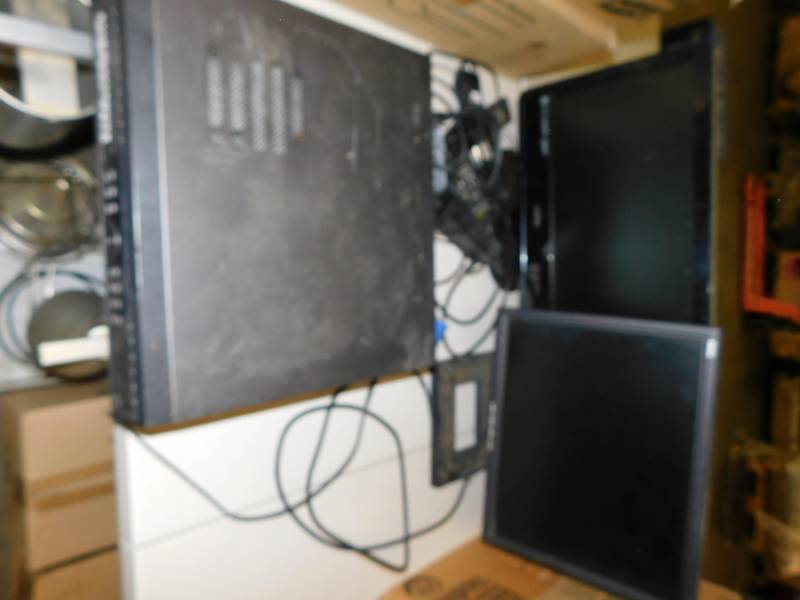 lot 9380 image: Lot of Misc Electronic Used In Resturant