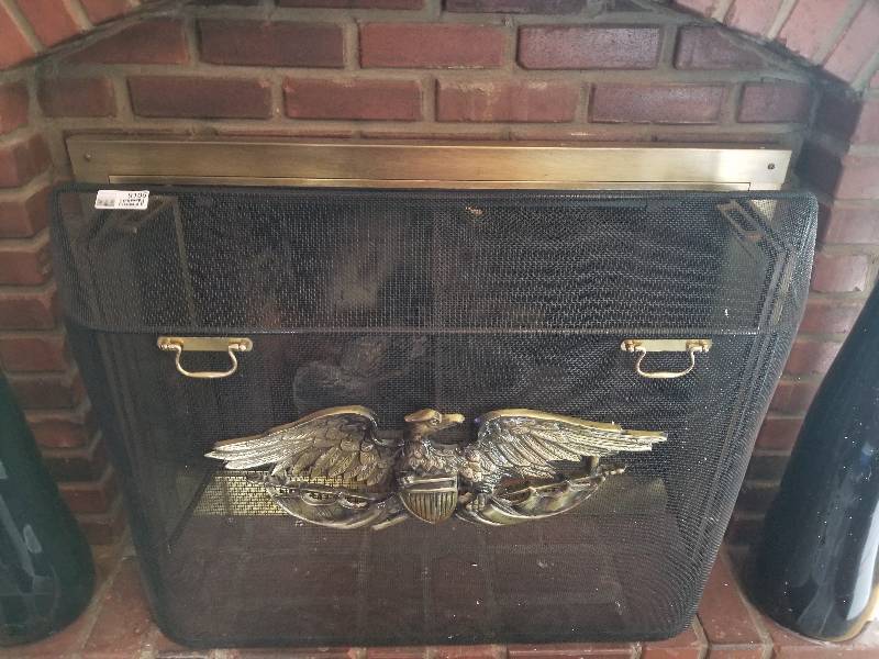 lot 9105 image: Eagle Fireplace Screen