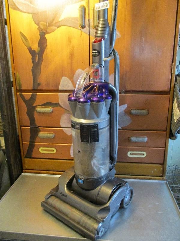 lot 9124 image: Dyson Vacuum Fully Functioning with Extras