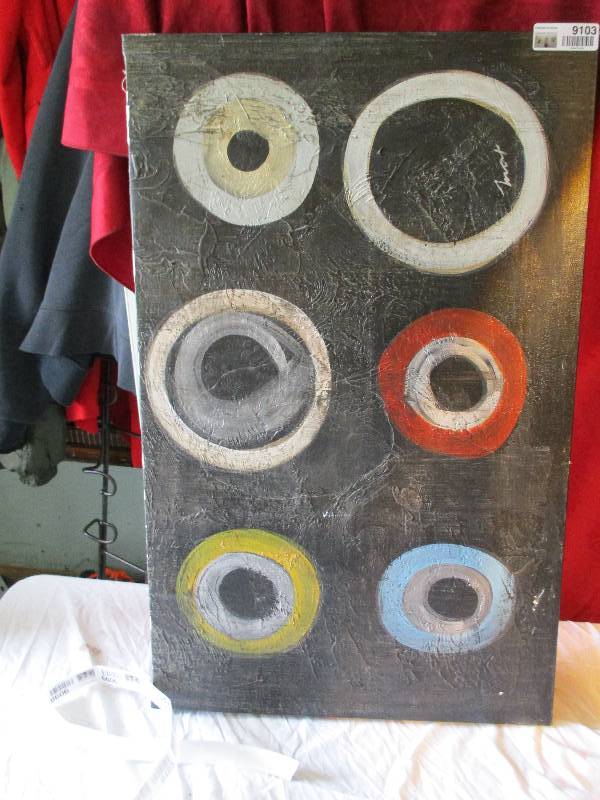 lot 9103 image: Wall Dcor