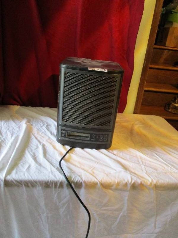 lot 9093 image: Fresh Air Machine