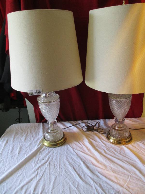 lot 9192 image: Pair of Crystal Lamps