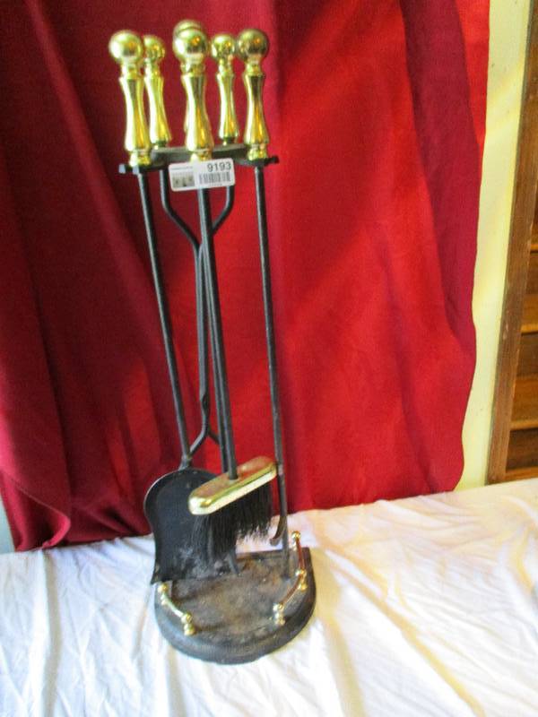 lot 9193 image: Fireplace Tools