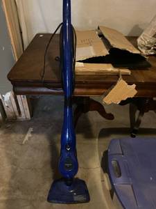 lot 2679 image: HAAN steam mop