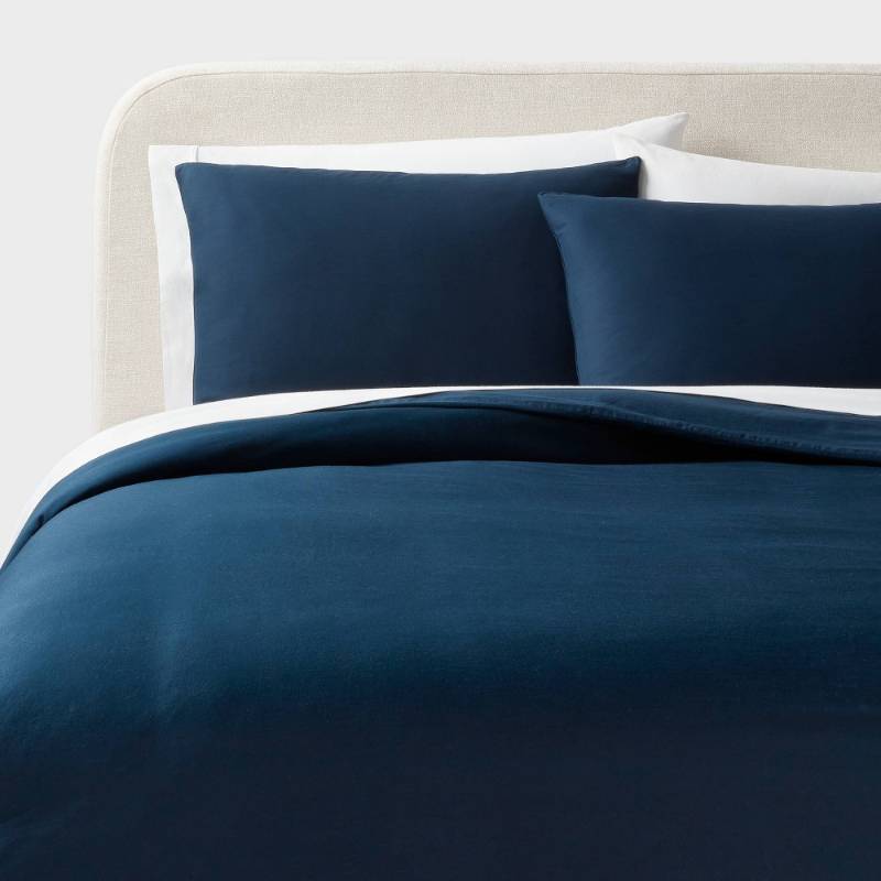 lot 4127 image: FullQueen Washed Cotton Sateen Duvet Cover and Sham Set Dark Navy - Threshold 250 Thread Count, OEKO-TEX Certified