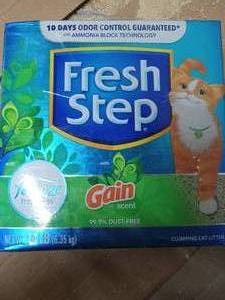 lot 3958 image: Fresh Step Cat Litter with Gain Scent-DAMAGED, SOME CONTENTS MAY BE MISSING