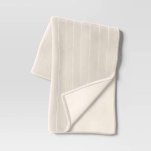 lot 4227 image: Channel Faux Fur Throw Blanket Ivory - Threshold