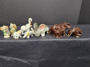 lot 342 image: Vintage Ceramic Elephant Figurine Collection